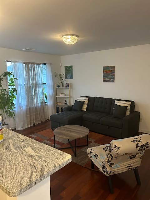 Lovely 2 bedroom condo with parking on premises.