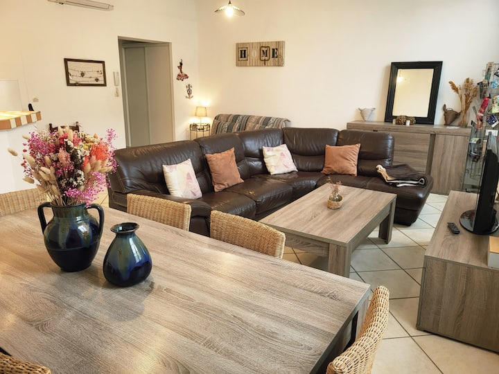 Appartement Entre Arènes Et Maison Carrée - Nîmes