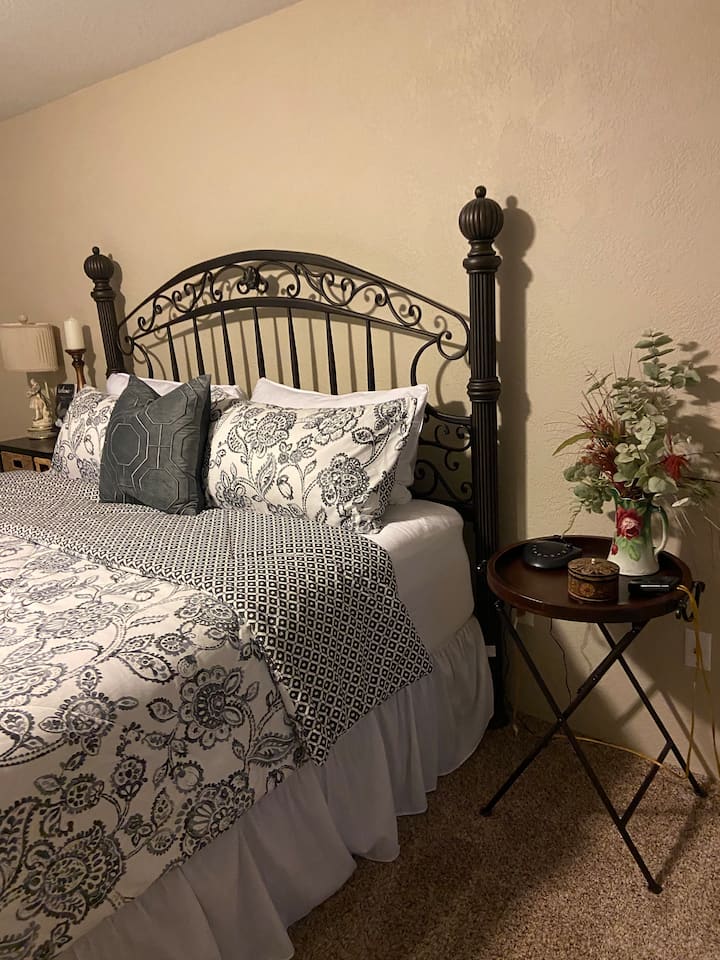 غرفة النوم 2