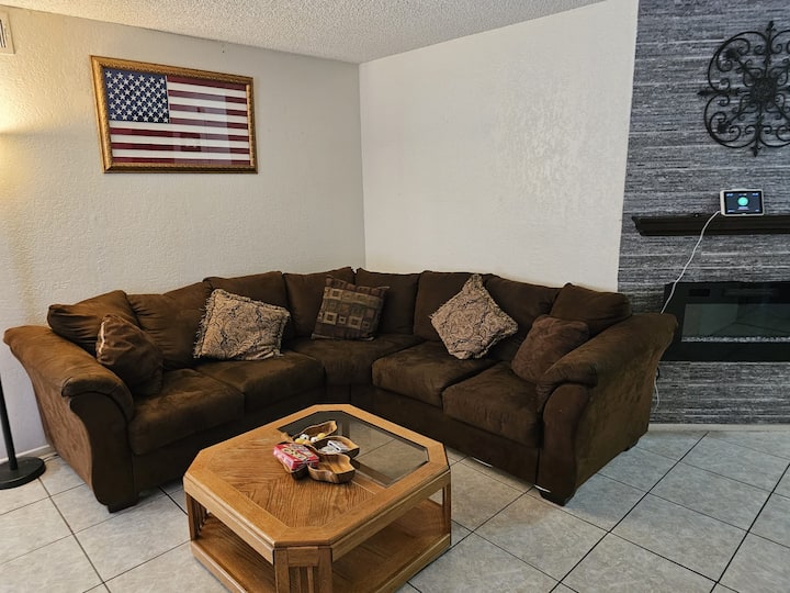 The Palm Home - Glendale, AZ