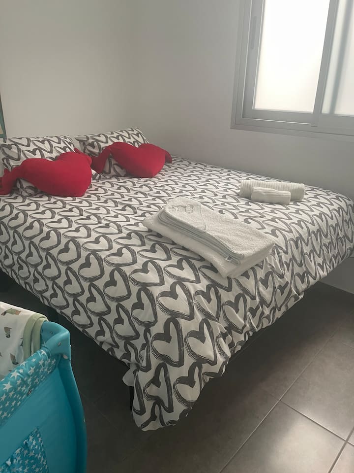 غرفة النوم 2