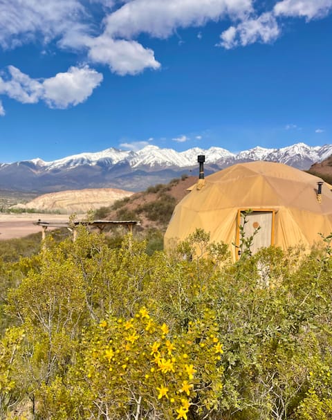 Domo en Potrerillos overlooking the 