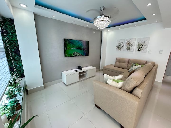 New Stylish & Spacious 3bd Apartment*wifi*pool*gym - Dominican Republic