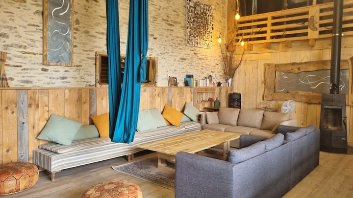 Le "Mescladis", Gîte Insolite De Groupe - Baraqueville