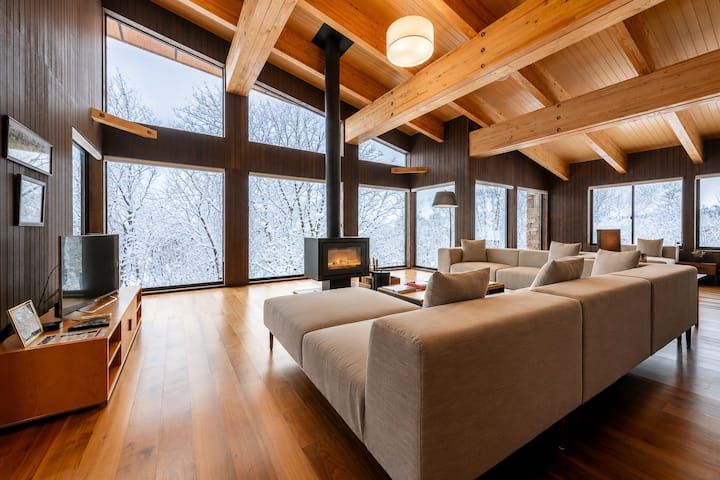 Kiraku, Annupuri. Exclusive 8 Bedroom Villa - ニセコ町