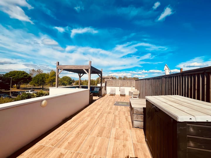 Jf Immo-villa Climatisée Piscine Collective Jardin - Vias
