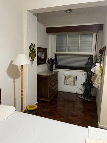 Apartamento à uma quadra da praia. gallery image 2