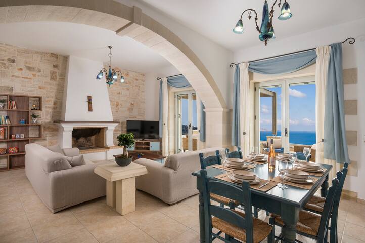 Blue Rose Villa gallery image 4