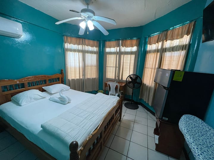 Classic Room - Belize