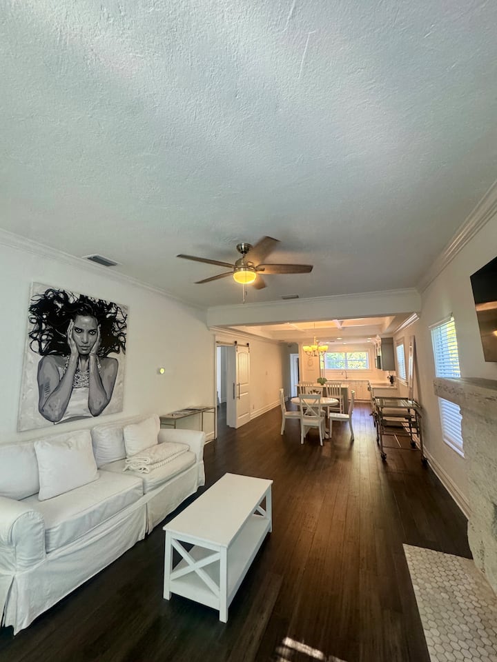 Charming 3bd In Popular Flamingo Park A+ Location! - West Palm Beach, FL