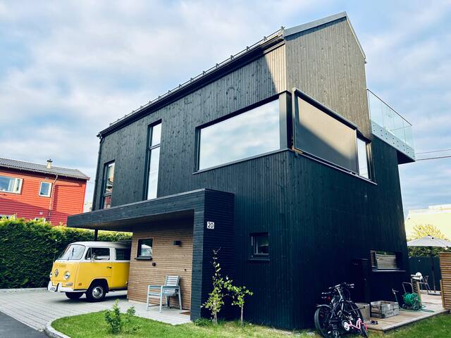 Villa i Oslo med stor hage, uteplass og terrasse. gallery image 5