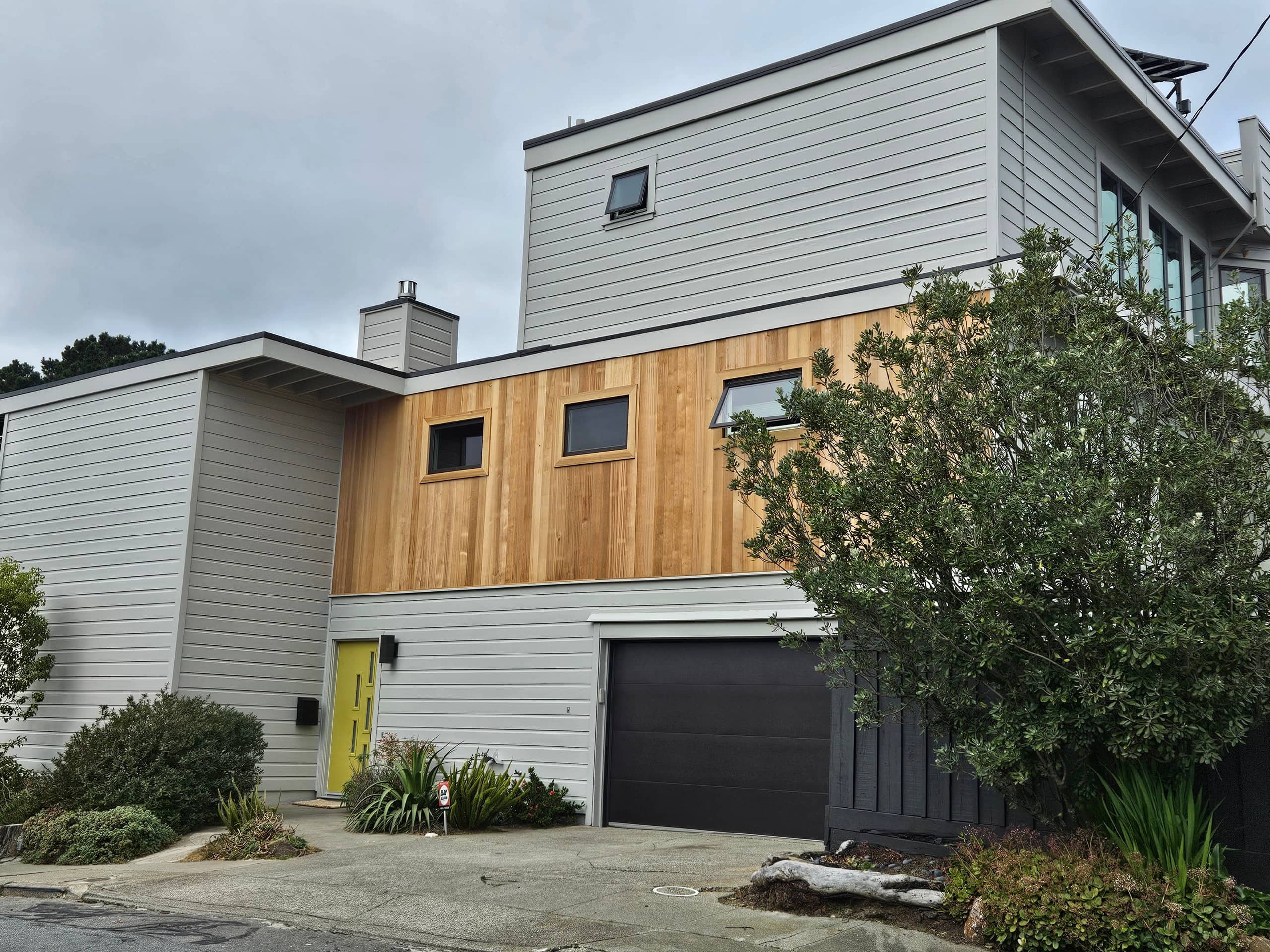 Beautiful in-law type unit with ocean views - Image 17