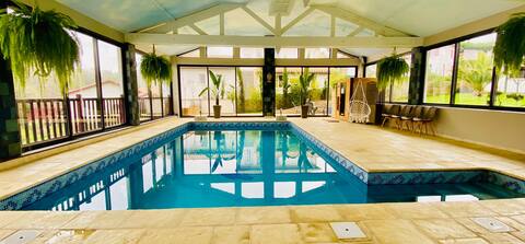 Heated indoor pool house 10 min. Biarritz