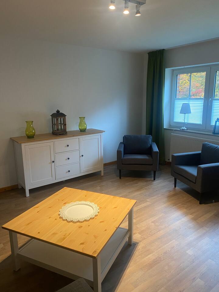 Geräumige 3-zimmer Küche, Bad Wohnung Im Eg - Steinhagen