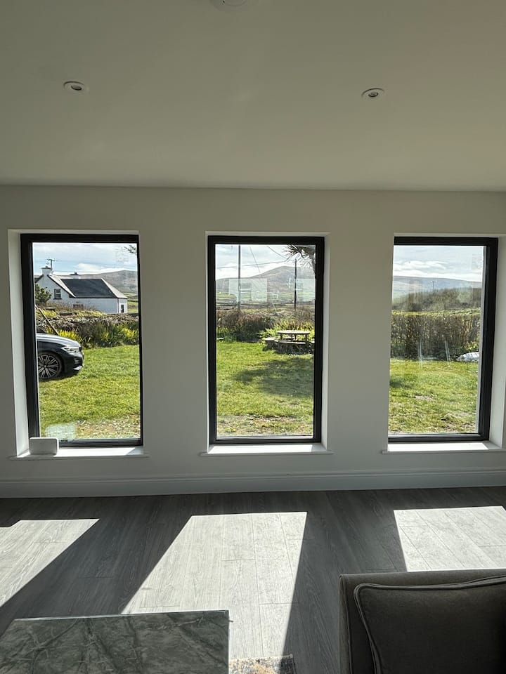 Stunning 4
Bedroom Home On The Beach - Dingle Peninsula