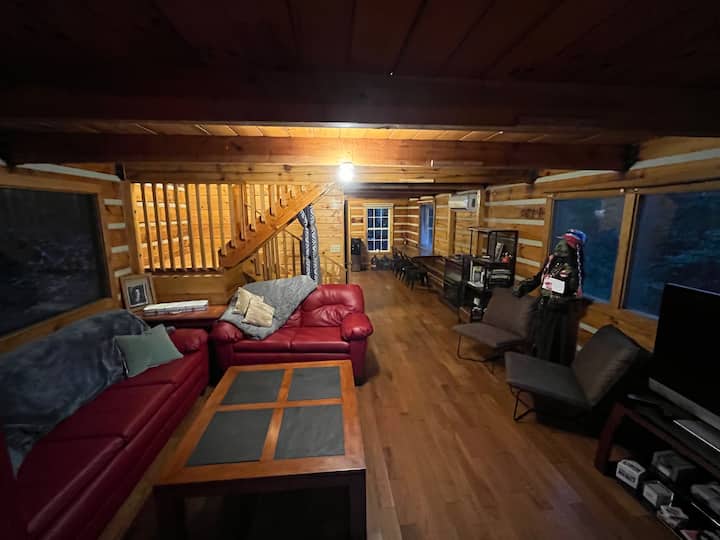 The Lonesome Dove Cabin, Exclusively On Airbnb! - Kentucky