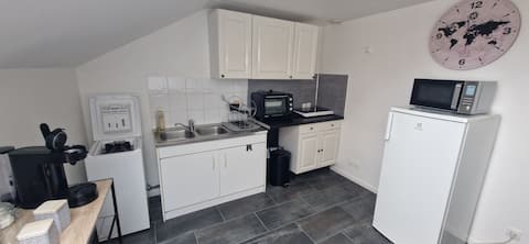 70 m² apartment - quiet - very well equipped, 2 bedrooms (4 beds)