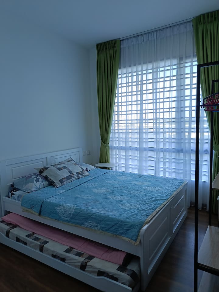 საძინებელი 1