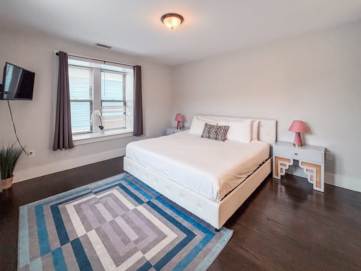 (Dr79) 5br Home W/ Roof Deck, Bay View & Parking - Boston, MA
