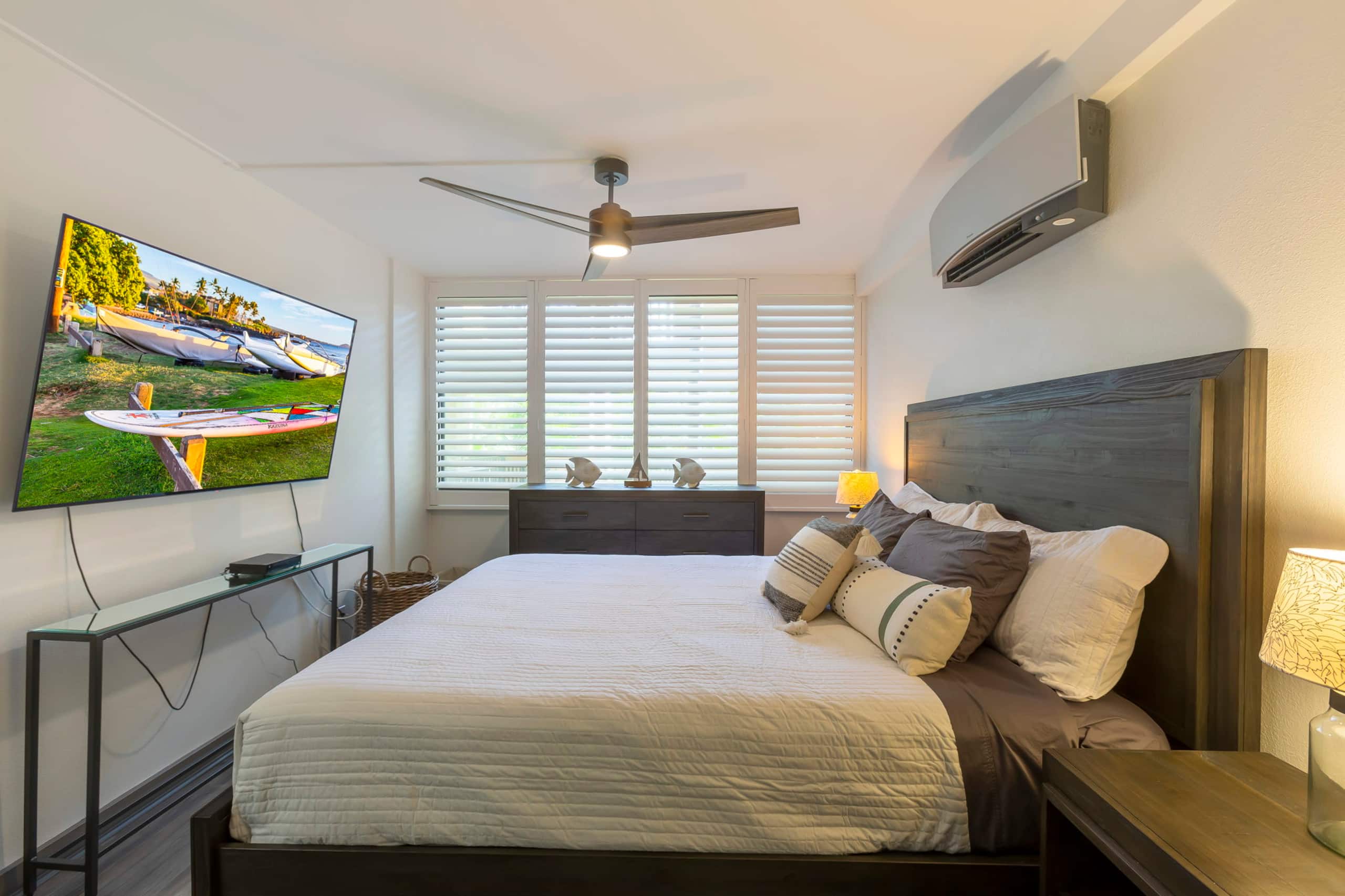 Condo in Kihei · ★4.86 · 1 bedroom · 2 beds · 2 baths - Image 6