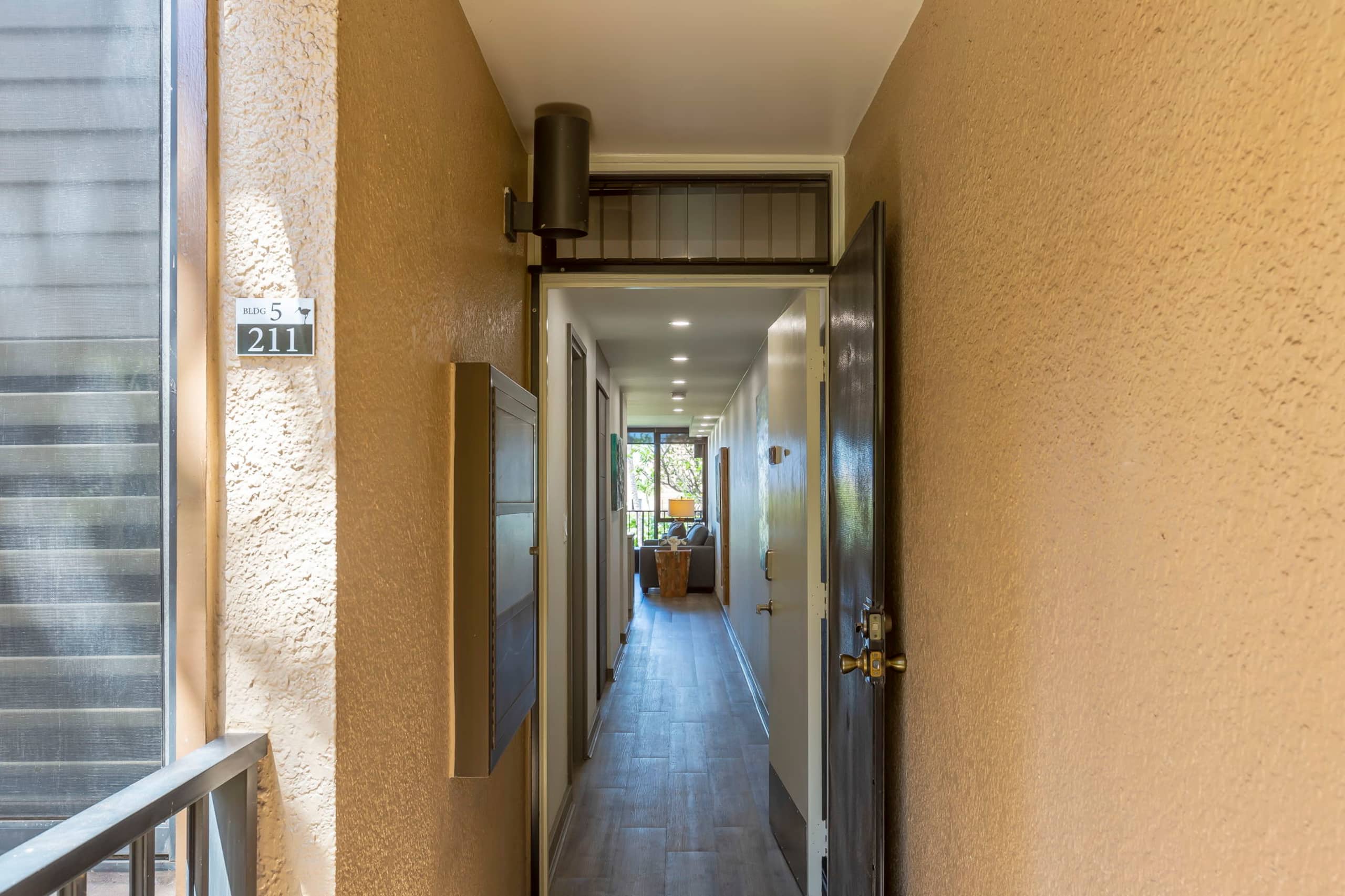 Condo in Kihei · ★4.86 · 1 bedroom · 2 beds · 2 baths - Image 7