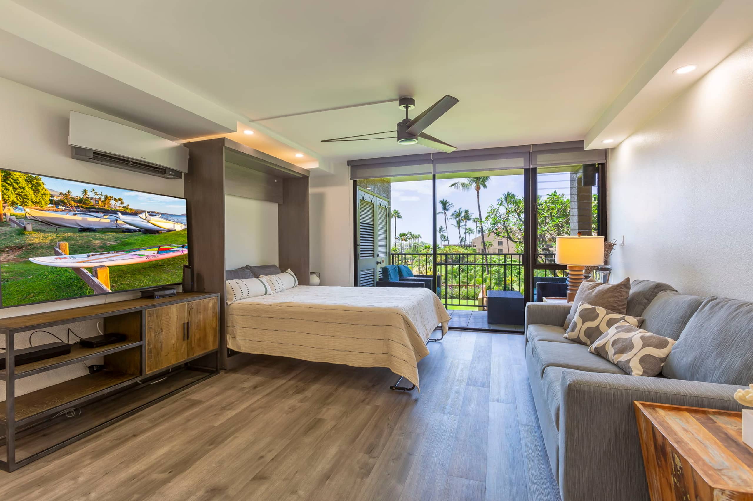 Condo in Kihei · ★4.86 · 1 bedroom · 2 beds · 2 baths - Image 9