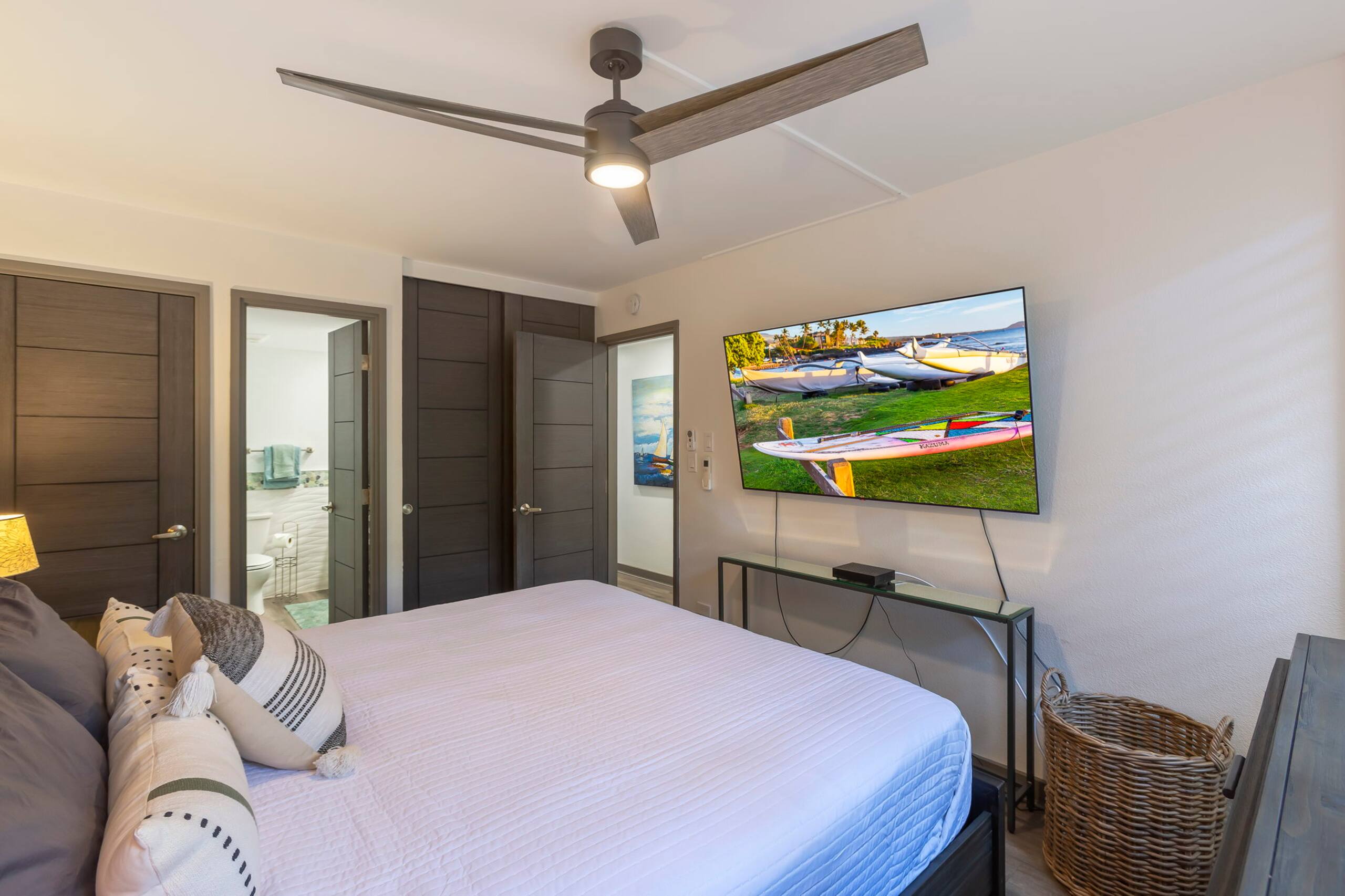 Condo in Kihei · ★4.86 · 1 bedroom · 2 beds · 2 baths - Image 38