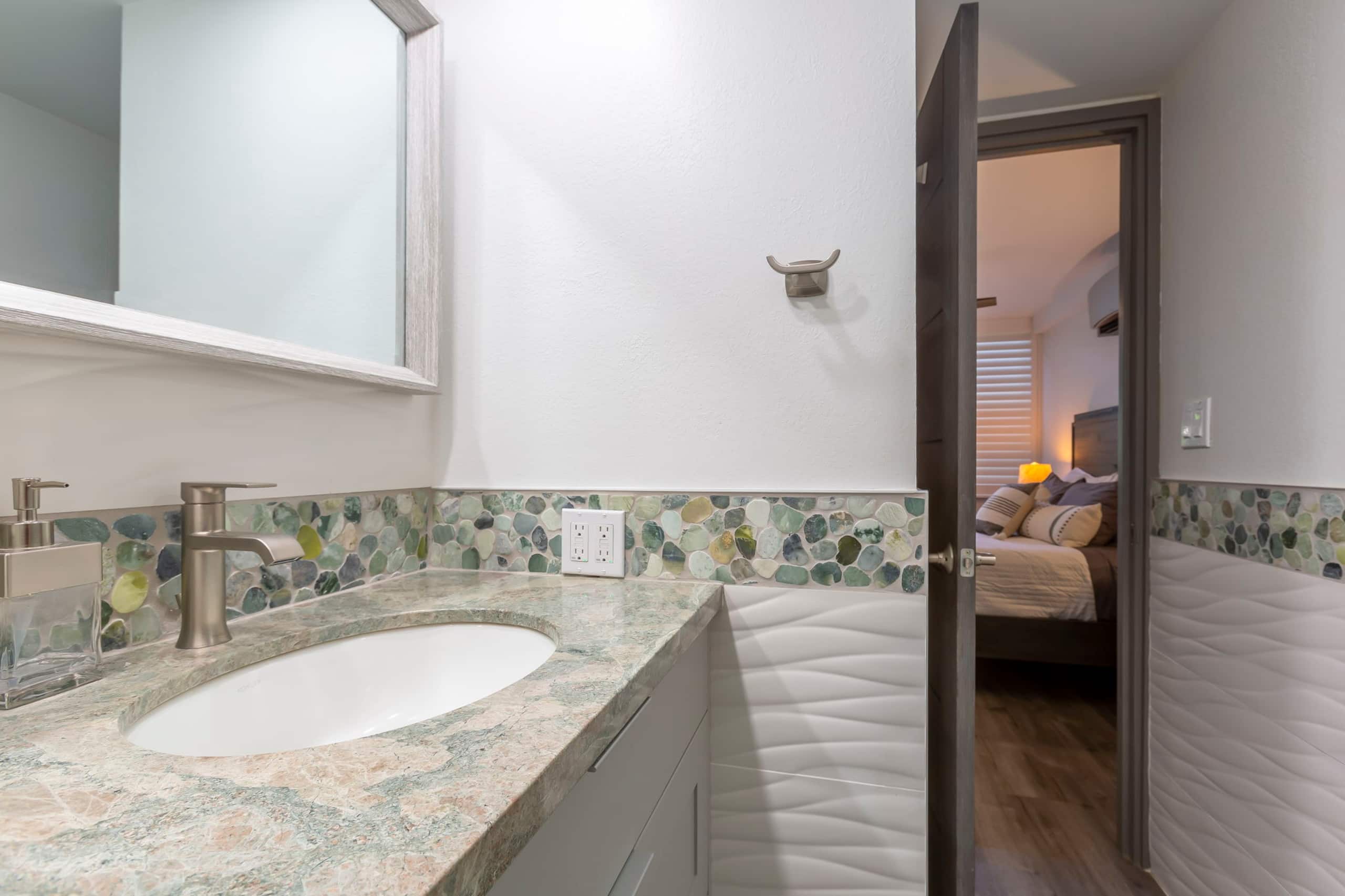 Condo in Kihei · ★4.86 · 1 bedroom · 2 beds · 2 baths - Image 39