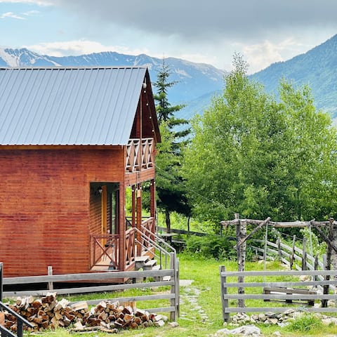 Cottage & Sauna in Mestia – Hill Silence 1