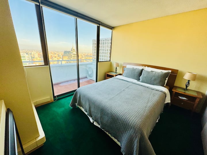 Segundo dormitorio, segundo piso, cama queen