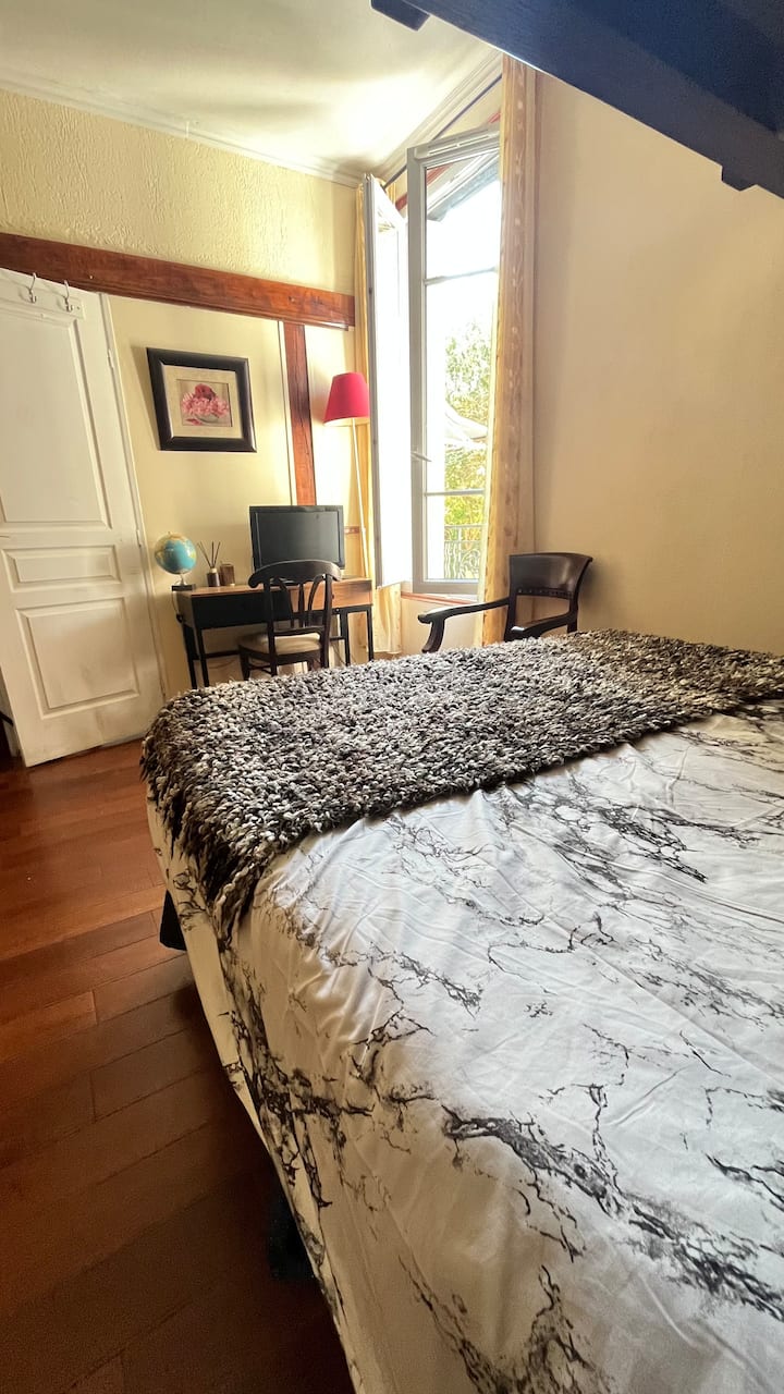 Superbe Appartement Entier à 5 Minutes De Paris. - Drancy