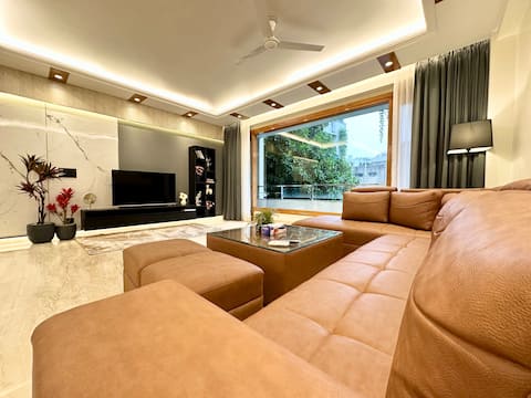 Modern - South Extension Home