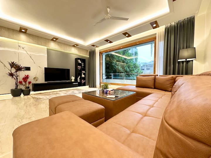 Modern - South Extension Home