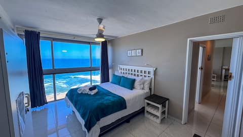 Flip-Flops! Lovely 2 BR unit on Baggies beach