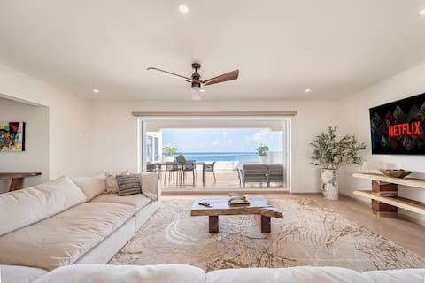 Popular Airbnb listing: Luxury Oceanview Penthouse, Newly Remodeled w/Pool in Isla Mujeres