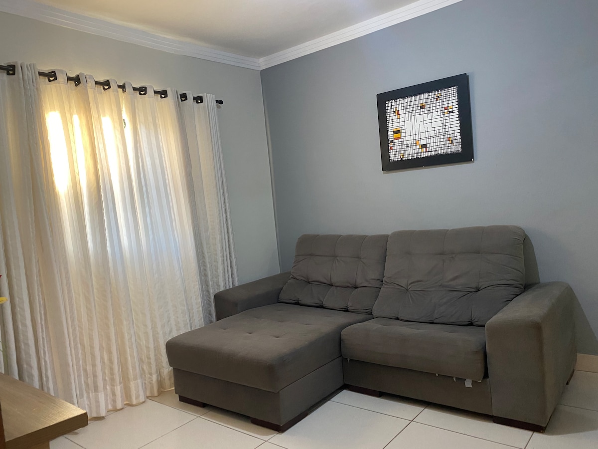 Top Airbnb: House Next to the Race Track em Londrina