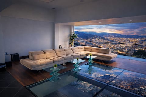 ☆Glass Mansion☆ | Breathtaking 180° Panoramic View