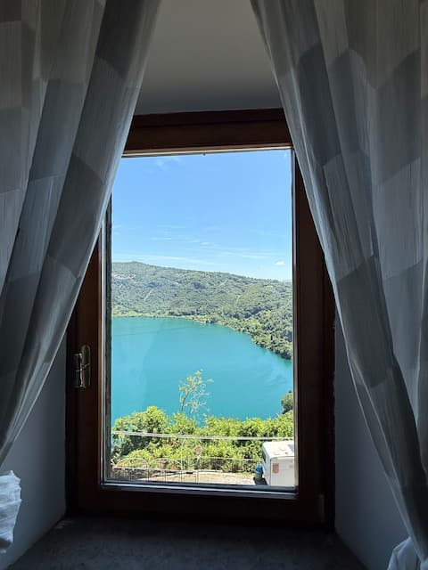 Bellavista Nemi lake
