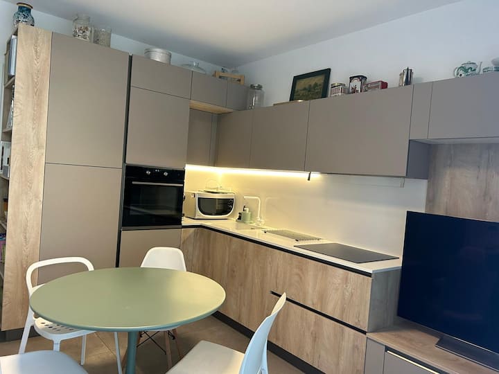 Casa.marta&ivan: Appartamento In Villa Al Mare - Rimini