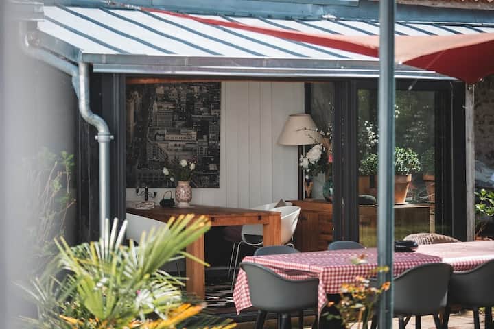 Maison De Famille Centre Ville Parking & Jacuzzi - La Rochelle