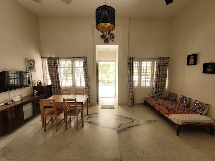 Iris Villa @ Ecr - Beautiful And Cosy House At Ecr - Chennai