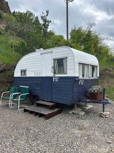 Retro Camper Iris (king size bed)