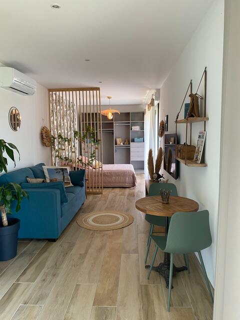 Charming cozy studio with private pool