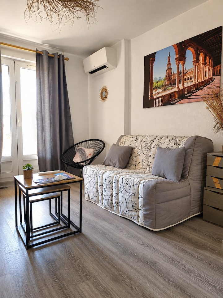 Escapade à Fréjus - Studio Cosy, Proche Plages - Fréjus