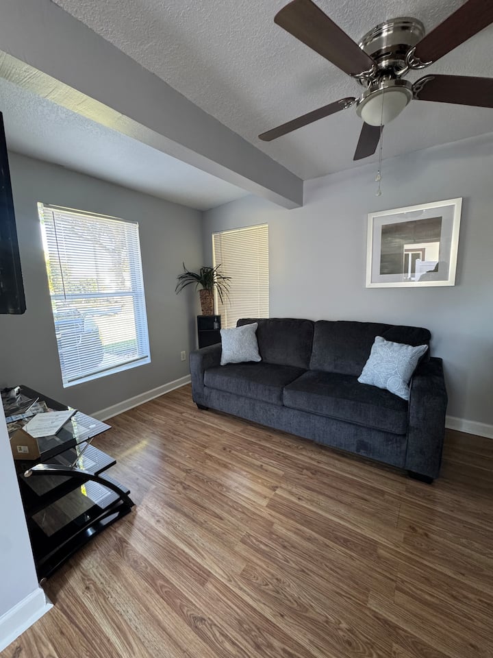 Entire Home In Pompano Beach, Florida - Pompano Beach, FL