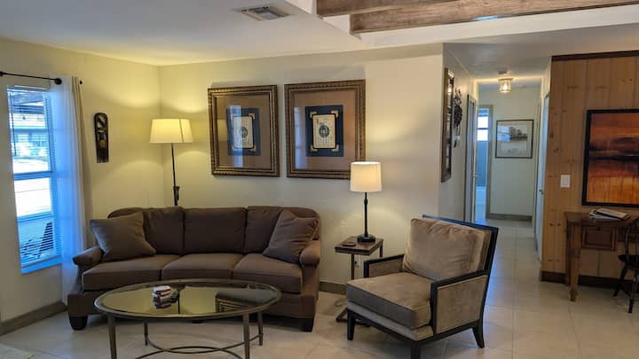 Walking Distance To Old Town Bonita. - Bonita Springs, FL