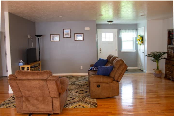 3bed/2bath/3car Garage Refreshing, Country Bliss - Sun River, MT