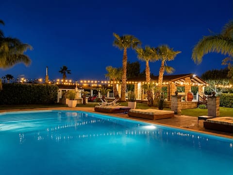 Villa Deluxe in Puglia with private pool
