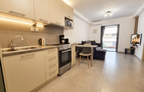 Bright & Modern Gem in Athens