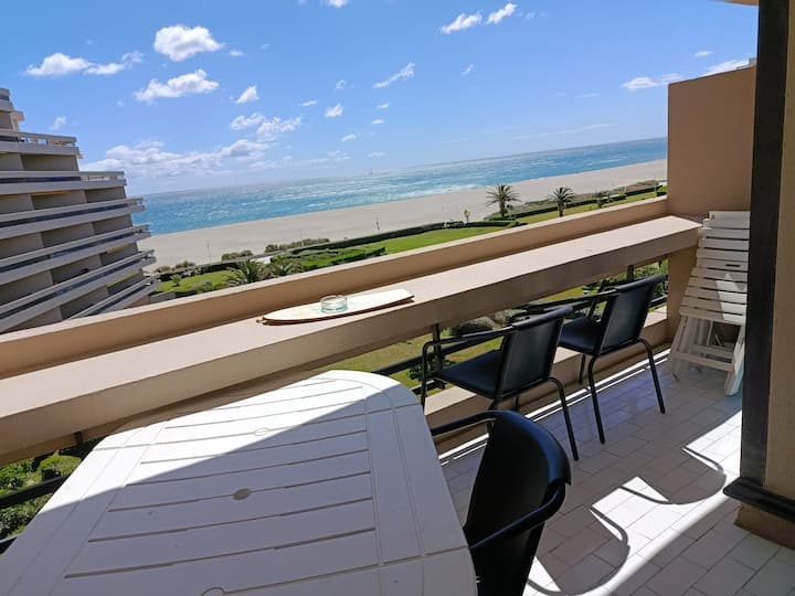 Front De Mer T1 Bis 27 M2+terrasse+parking Gratuit - Canet-en-Roussillon